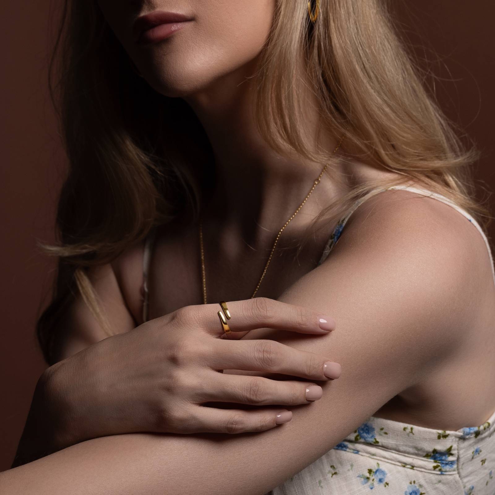 Elena Negative Space Ring