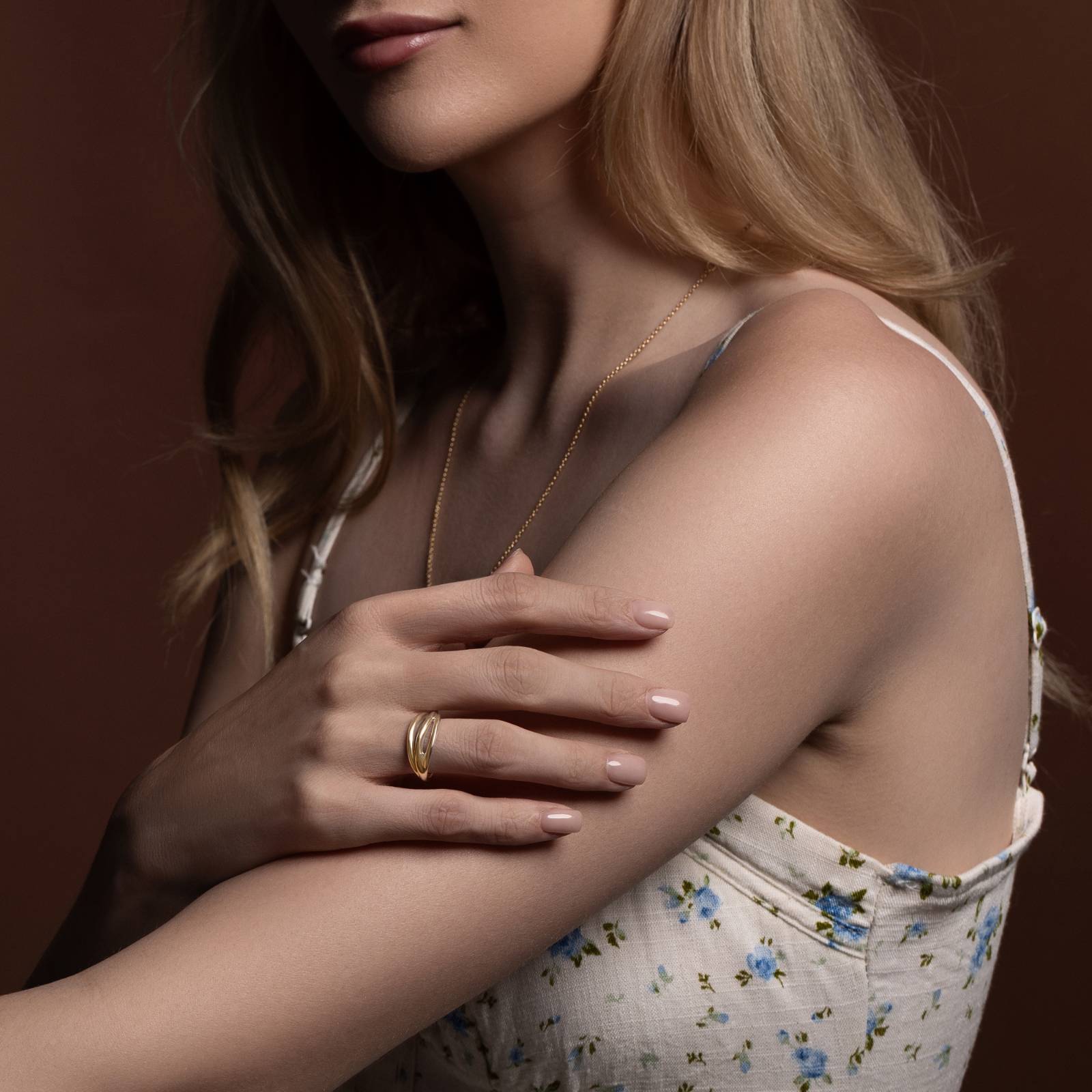 Hannah Negative Space Ring